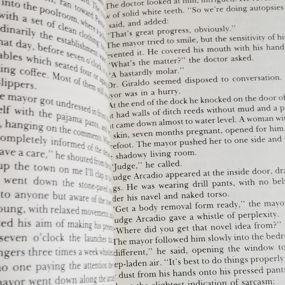 🎁First edition Marquez. - Picture 10 of 16